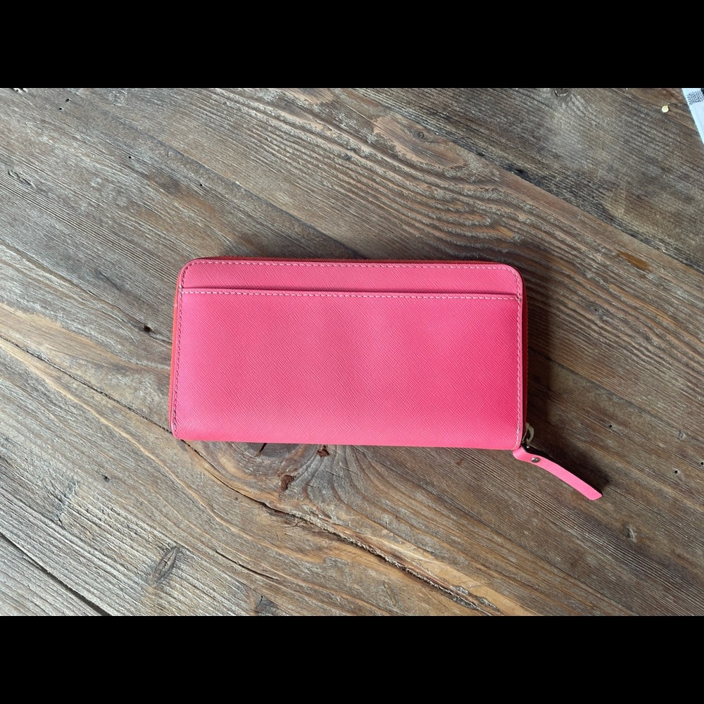 Wallet - Picture 2 of 6